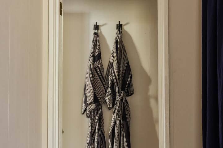 Room 58 of 103